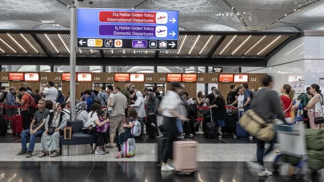 Havalimanlarımızın yolcu kapasitesi 397,4 milyona ulaştı