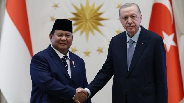 Cumhurbaşkanı Erdoğan, Endonezya Cumhurbaşkanı Subianto ile telefonla görüştü