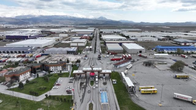 Serbest bölgelerin ihracatı 4,2 milyar dolara ulaştı
