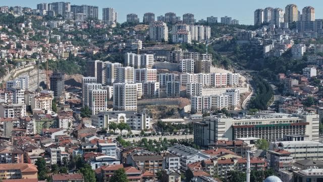 2,7 milyon konut ve iş yeri kentsel dönüşüm sürecine girdi
