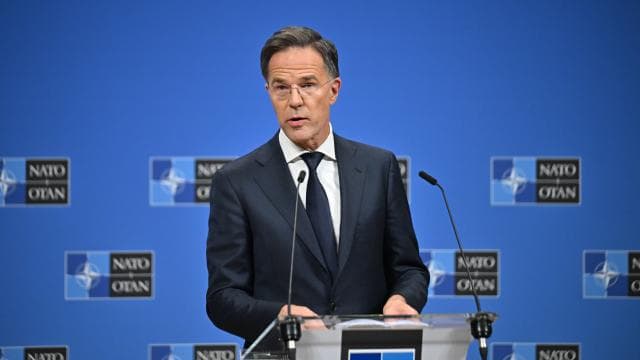 NATO, savunma sanayisinde üretim hızının artırılmasını istedi