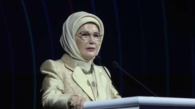 Emine Erdoğan, Srebrenitsa Soykırımı'nı anma etkinliğine katıldı