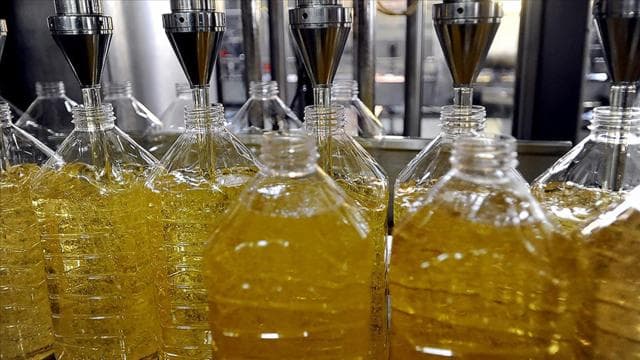 Aydın'da 4 bin litre sahte yağ bulundu