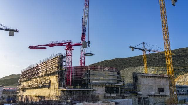 Akkuyu'da kritik yapısal bileşen monte edildi