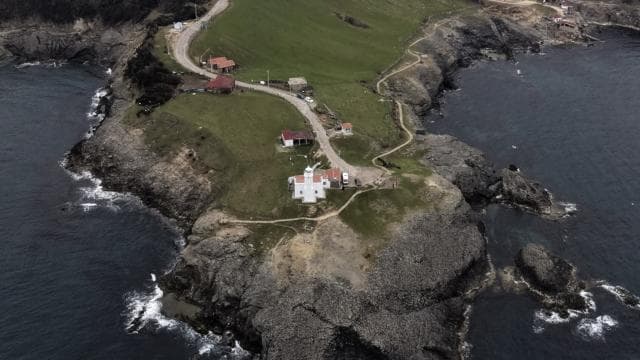 İnceburun Feneri denizcilere 163 yıldır yol gösteriyor