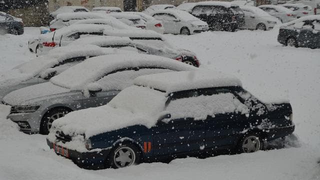 Doğuda mart kışı aratmıyor: 279 yol kardan kapalı