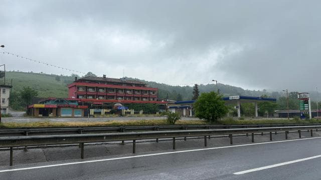 Sakarya'da silahlı kavgada 2 kişi yaşamını yitirdi, 1 kişi yaralandı