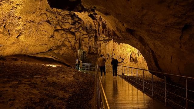 Gökgöl Mağarası'nı bayramda 5 bin 884 kişi ziyaret etti