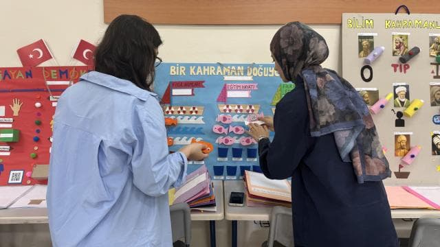 Trabzon Üniversitesi öğrencilerinden görme engellilere destek panoları