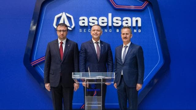 Polonya Cumhurbaşkanı Nawrocki, ASELSAN'ı ziyaret etti