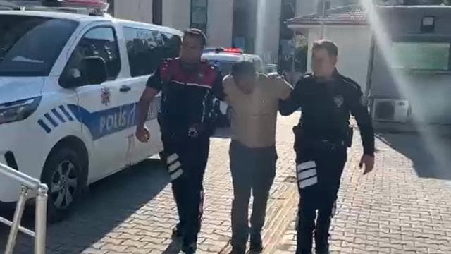 Kırmızı bültenle aranan firari hükümlü Kütahya'da yakalandı