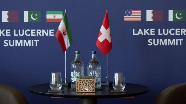 İran ve ABD, Pakistan ve Katar arabuluculuğunda dörtlü görüşmelere başladı