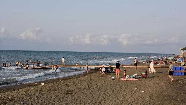 Ordu'da olumsuz hava koşulları nedeniyle denize girilmesi yasaklandı