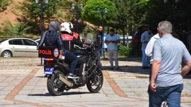 Bakan Çiftçi, YKS'ye yetişen öğrencilere destek veren ekiplere teşekkür etti