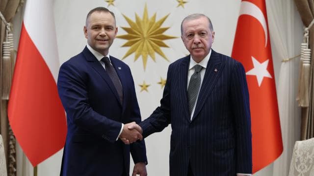 Cumhurbaşkanı Erdoğan, Polonya ile 15 milyar dolar ticaret hedefi koydu