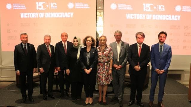 İsviçre'de 15 Temmuz Anma Programı Düzenlendi