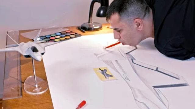 Yusuf Akgün, iki kolunu kaybetmesine rağmen mühendislik kariyerine devam etti