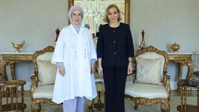 Emine Erdoğan, Lübnan Başbakanı'nın eşi ile bir araya geldi