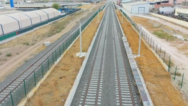Başkentray Banliyö Hattı Sincan'dan Yenikent'e uzanacak
