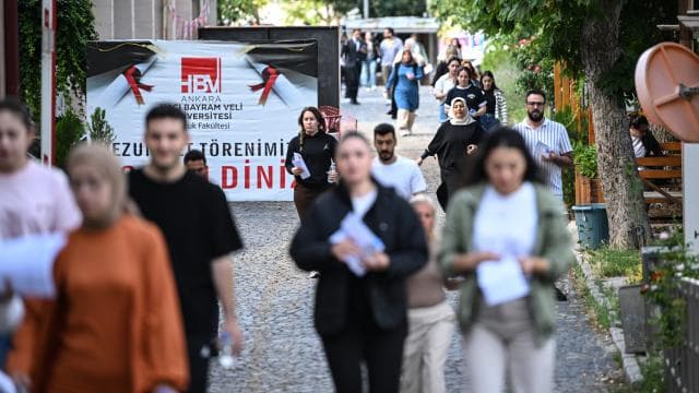 MEB Akademi Giriş Sınavı'nın ikinci oturumu başladı