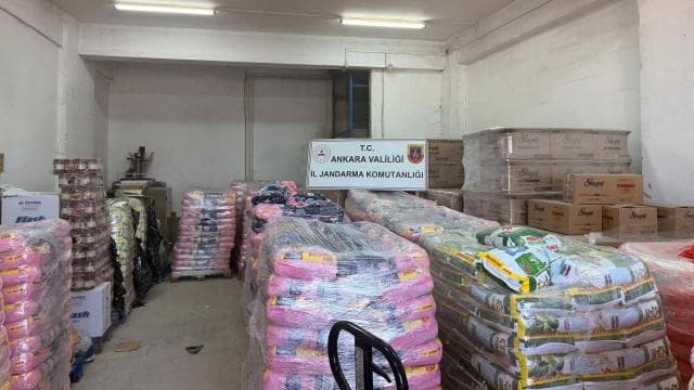 Ankara'da 37 ton sahte deterjan ve kozmetik ürün ele geçirildi