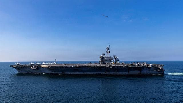 USS Abraham Lincoln'da ruh sağlığı krizi yaşandığı iddia edildi