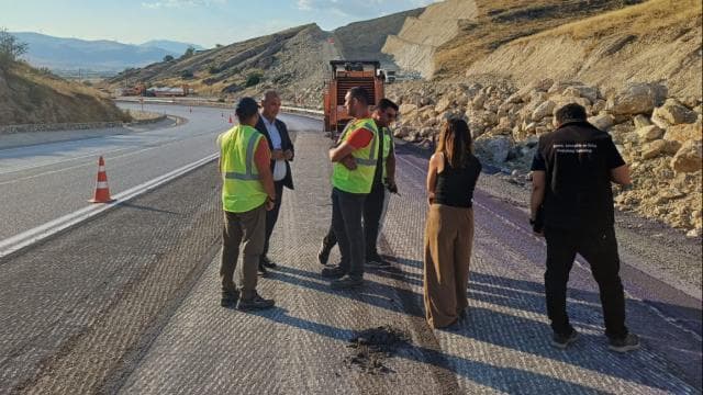 Afyonkarahisar'da yol boyama nedeniyle iki firmaya 20,9 milyon lira ceza verildi