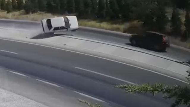 Konya'da otomobilin savrulması sonucu kaza: 2 ölü