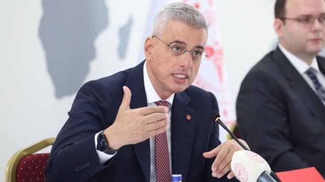 Bakan Memişoğlu: Yerli kalpakciğer makinesi seri üretime geçecek