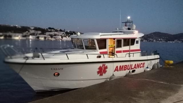 Yunanistan'da rahatsızlanan çocuk deniz ambulansıyla Bodrum'a getirildi