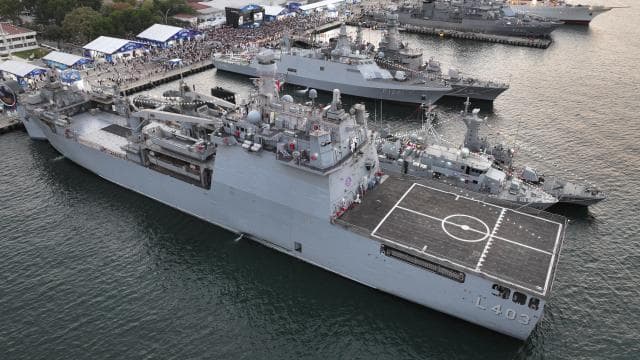 TCG Sancaktar afet bölgelerinde önemli görevler üstleniyor
