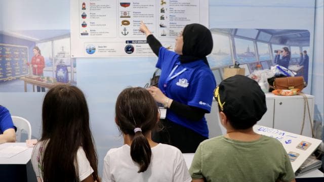 TEKNOFEST Mavi Vatan'da çocuklar denizcilik terimlerini öğrendi
