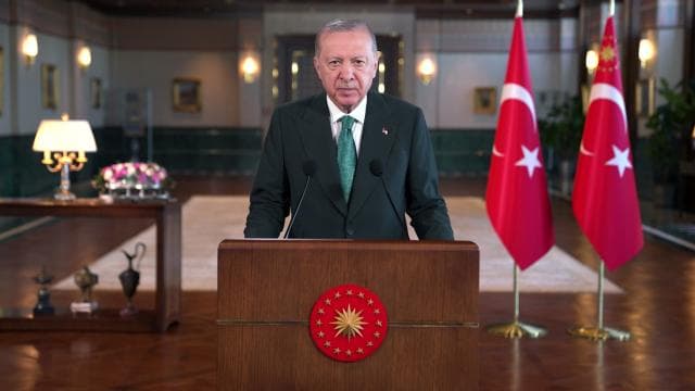 Erdoğan: İmam hatipler başarı seviyesini artırmaya devam ediyor