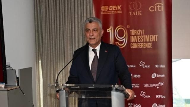 Ticaret Bakanı Bolat: Türkiye, küresel büyüme için önemli bir merkez