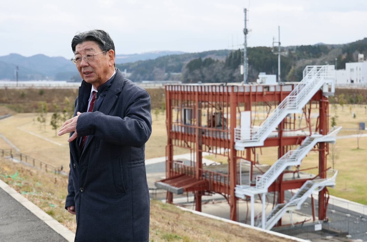 Jin Sato, former mayor of tsunami-hit Minamisanriku, shares lessons across Japan