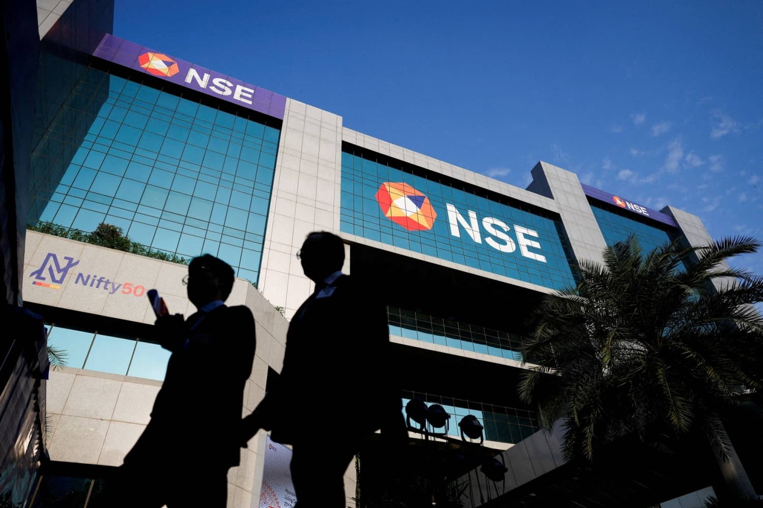 India's Stock Market Faces Decline, Risks Falling from Global Top Five