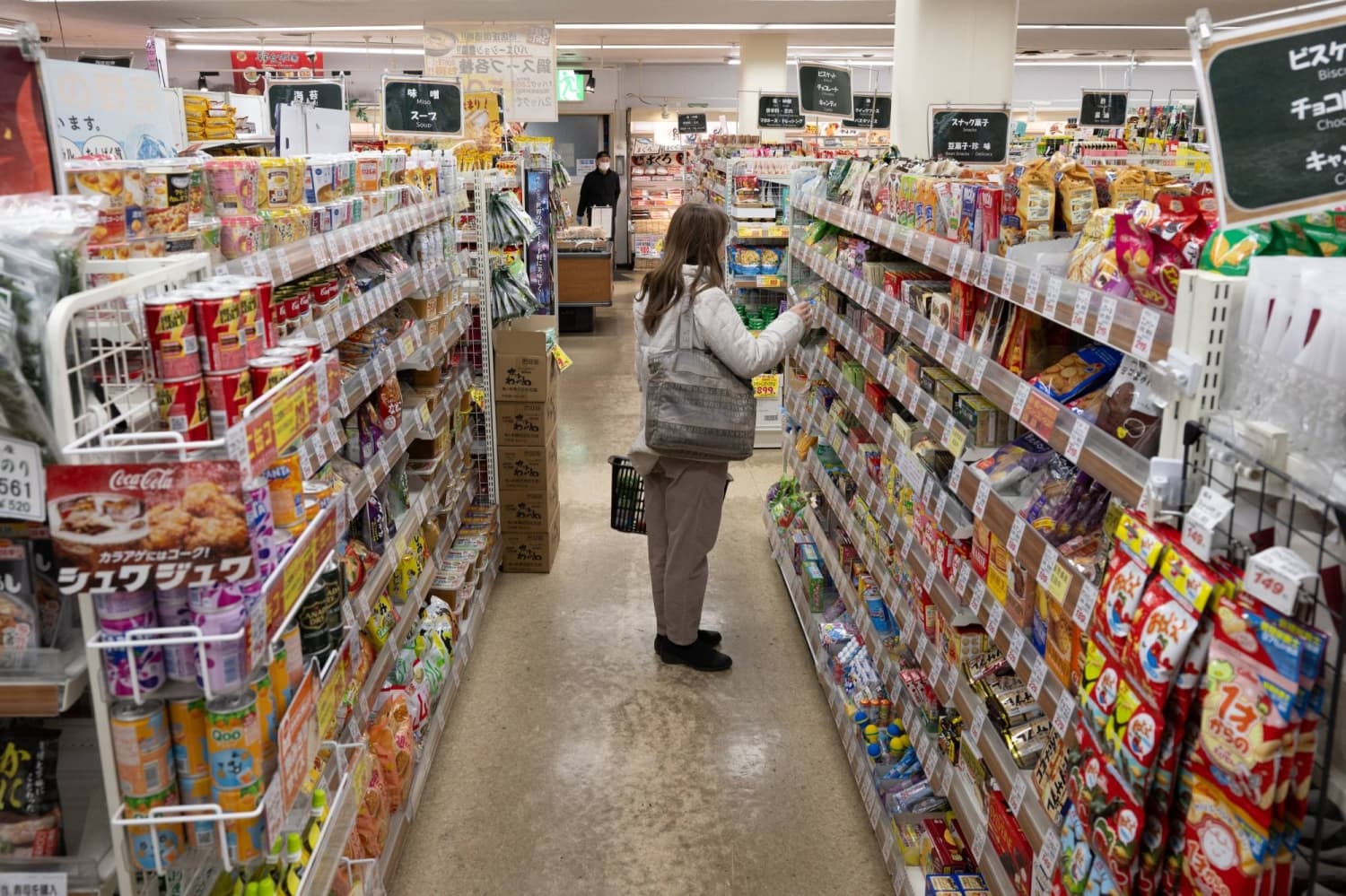 Japan to Implement QR Code Food Labels for Enhanced Readability