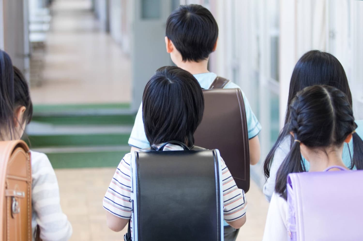 Okinawa Schools Implement 'Learncation' Program to Enhance Family Time for Students