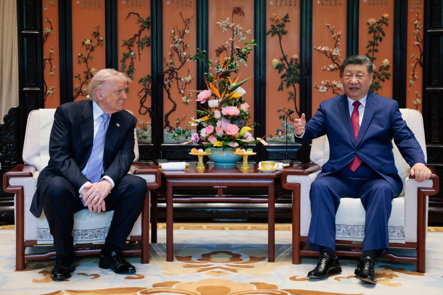 Xi Jinping's Insights Compared to Donald Trump's Approach Ahead of Summit