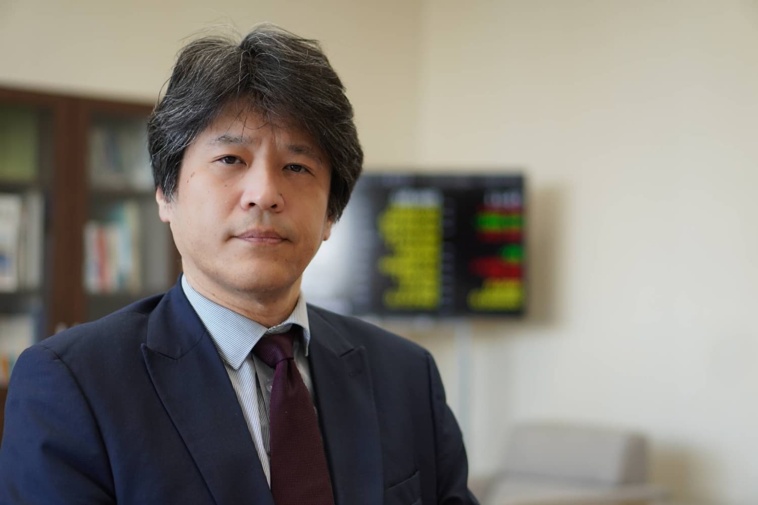 Japan's Regulator Encourages Companies to Invest Cash in Growth Initiatives