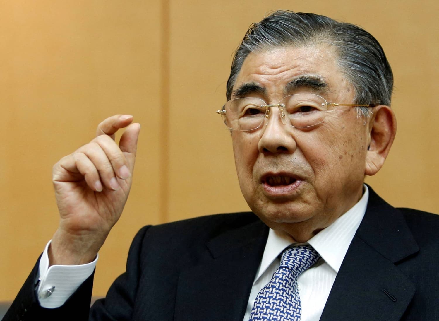 Toshifumi Suzuki, founder of Japan's 7-Eleven, passes away at 93
