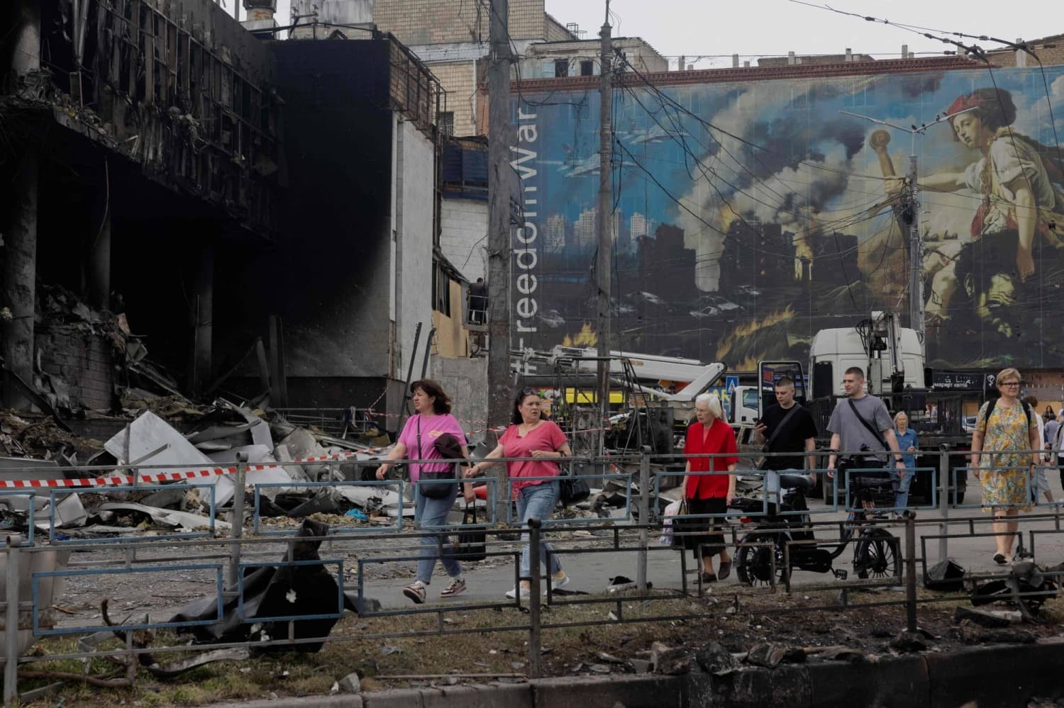 Kyiv Residents Resume Daily Life Following Heavy Russian Strikes