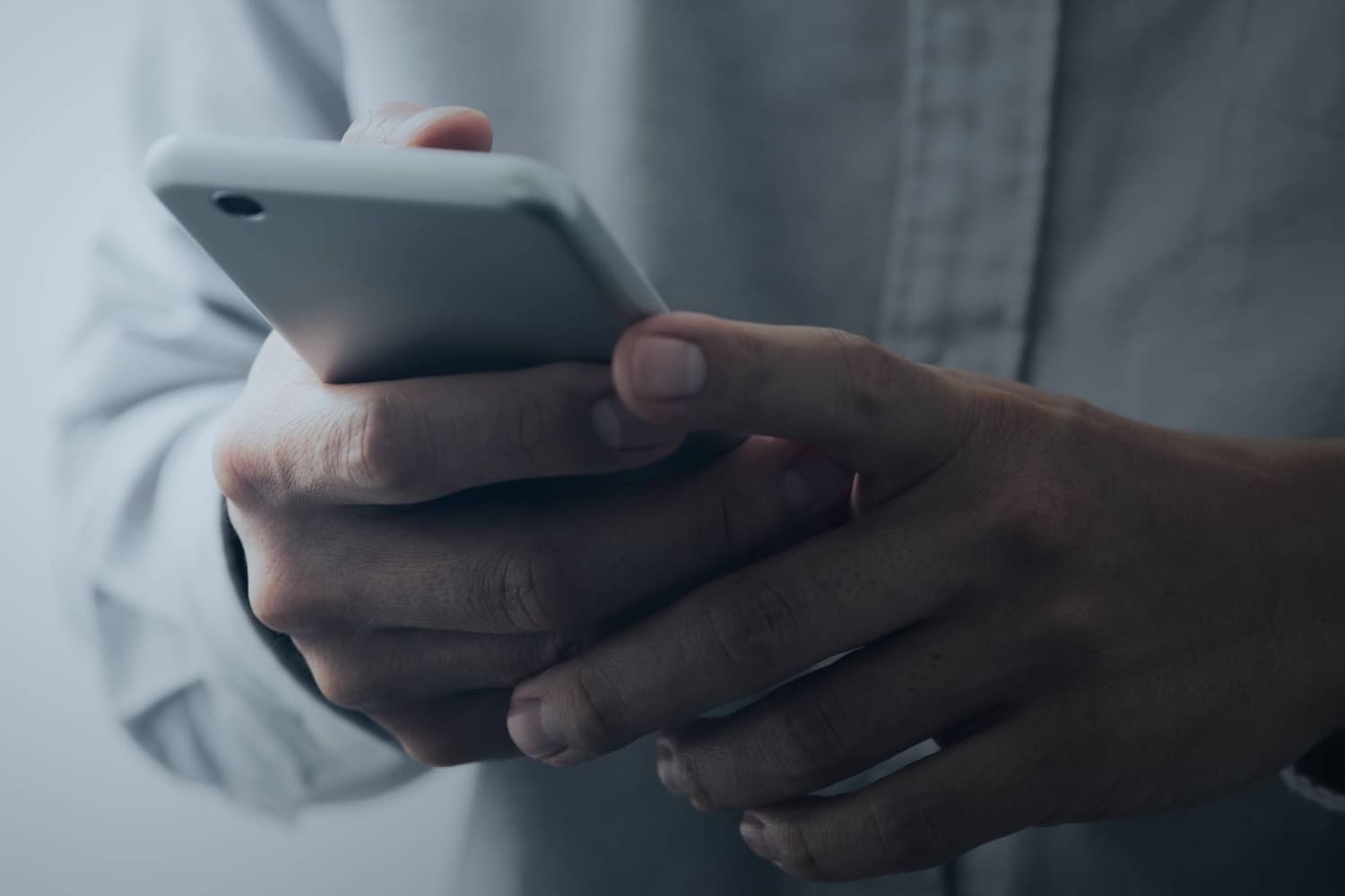 Survey Reveals 70% of Japanese Companies Lack Social Media Conduct Guidelines