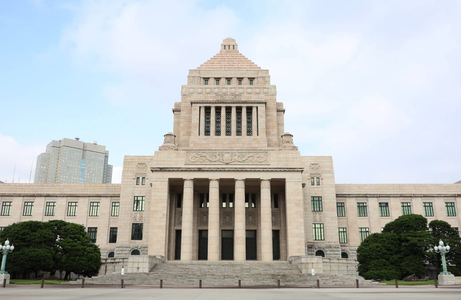 Japan Passes Legislation for Digital Local Government Bond Issuance