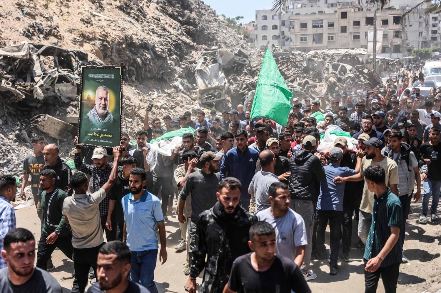 Palestinians mourn death of Hamas leader as Israel intensifies Gaza operations