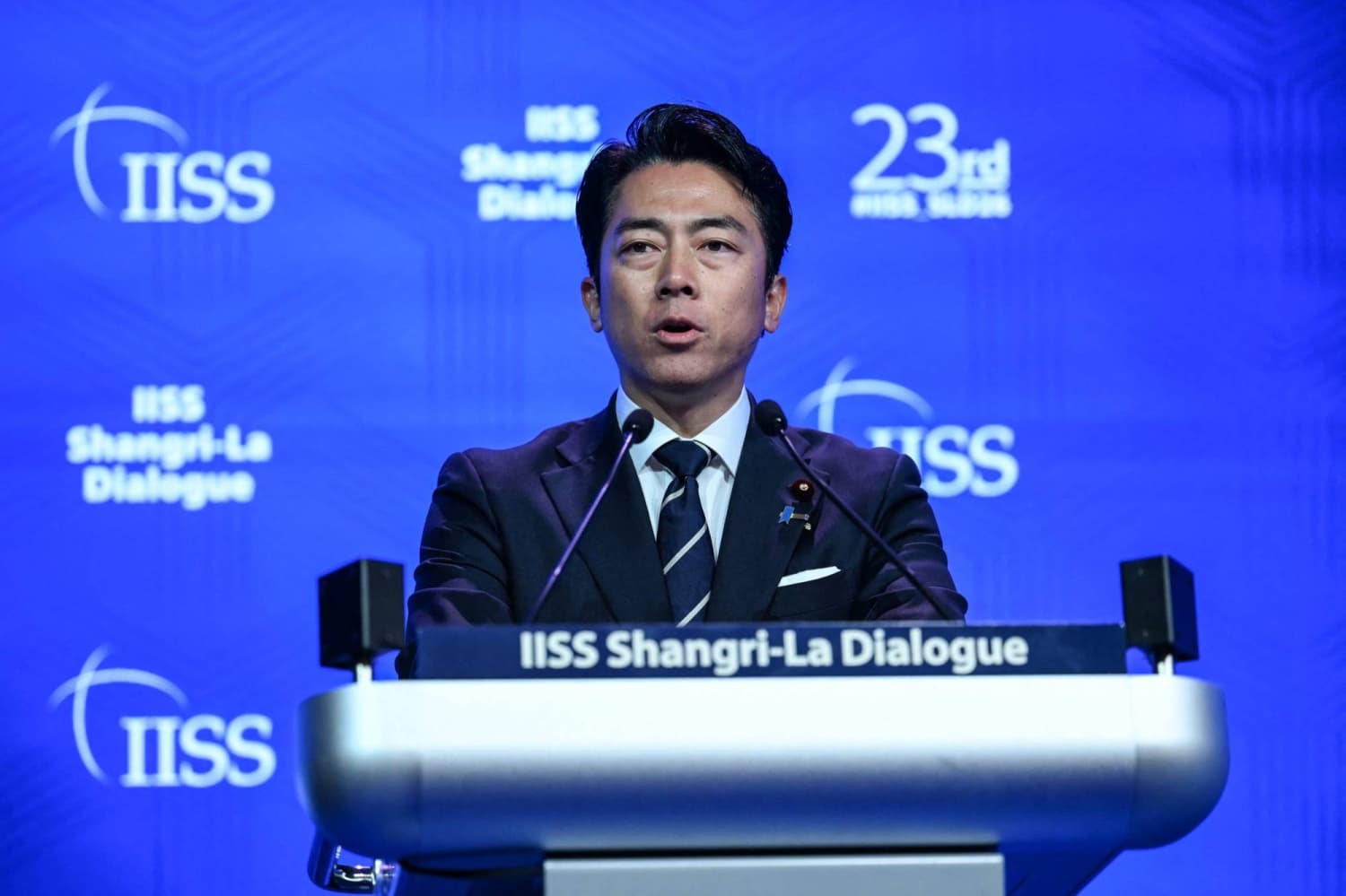 Koizumi Addresses Claims of Chinese Militarism, Highlights Beijing's Military Expansion