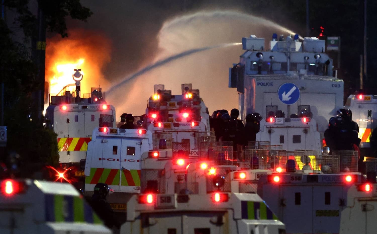 Northern Irish Police Deploy Water Cannon Amid Ongoing Protests in Belfast
