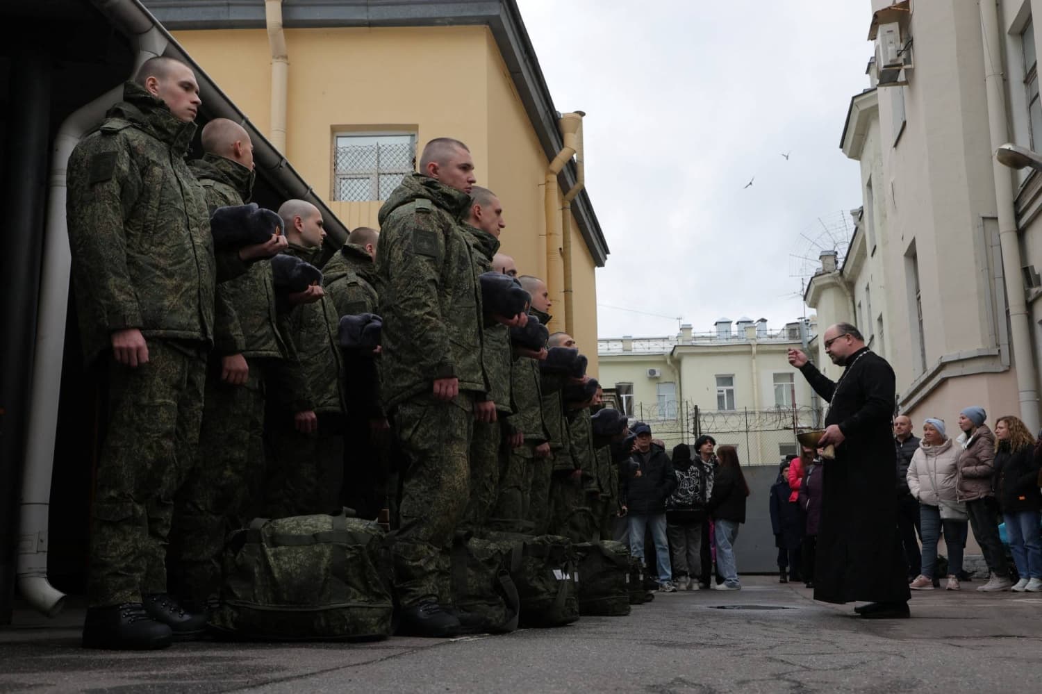 Russian Conscripts Describe Pressure to Engage in Ukraine Conflict