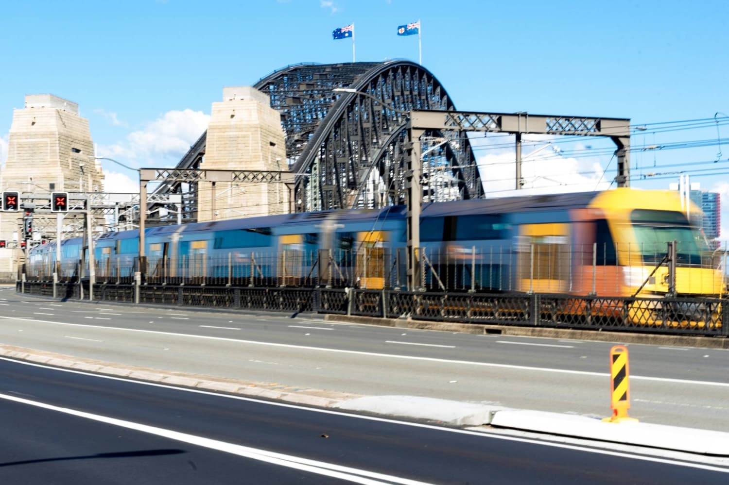 Australia's $66 Billion Train Project Gains Political and Financial Support