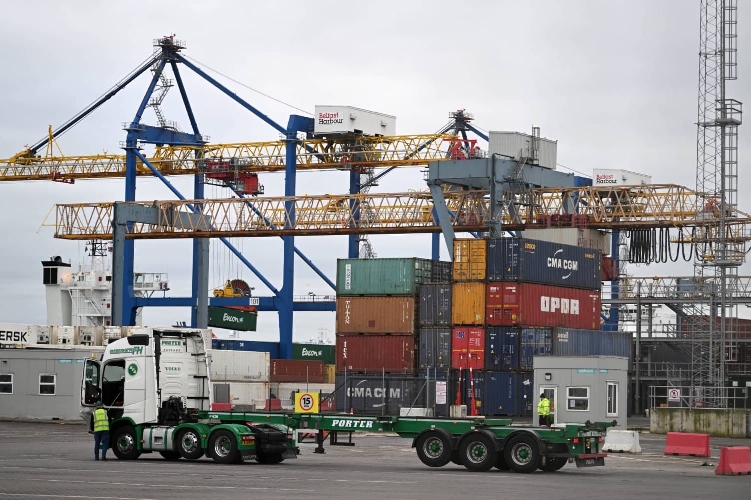 Northern Ireland Experiences Economic Growth Post-Brexit, Outpacing U.K.